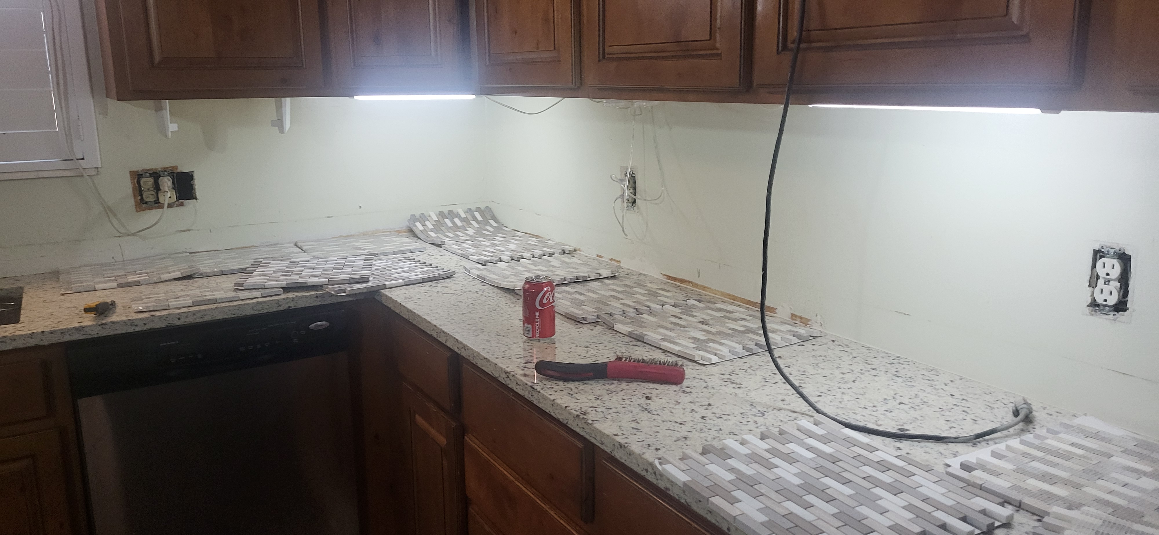 prepping to install the backsplash